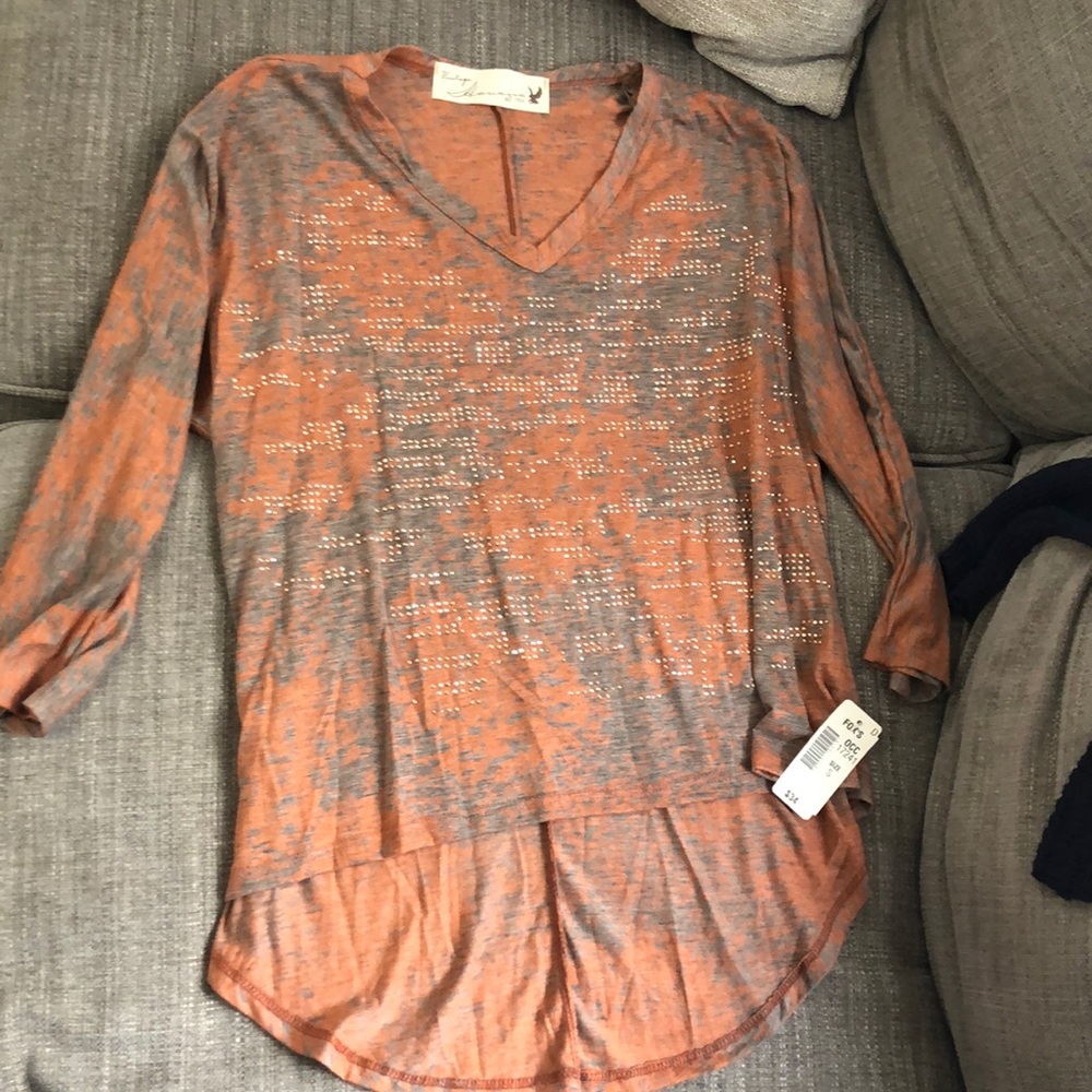 Ladies top size small